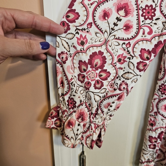 Matilda Jane Bohemian Embroidered Vneck Floral Heart To Heart Daydream Top - Picture 4 of 5